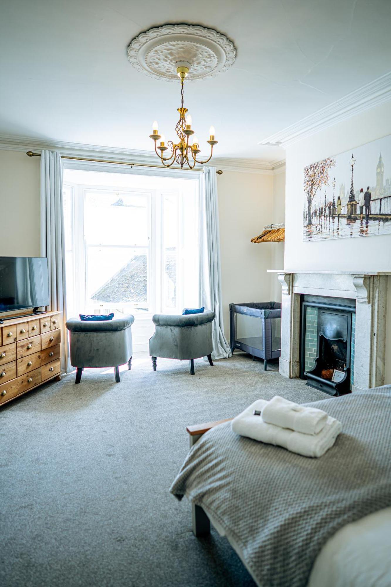 Marazion Beach Town House With Private Parking Экстерьер фото